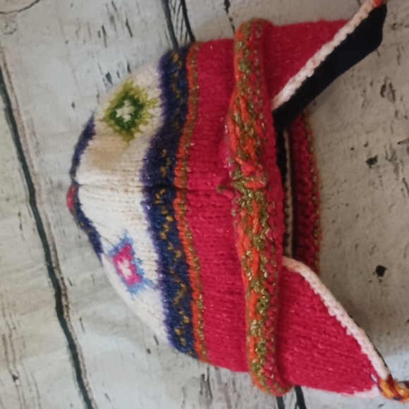 Invisible World Purple Red Children's Wool Cotton Knit Chullo Beanie Hat - Picture 9 of 9